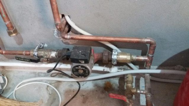 Inginer, execut instalatii sanitare si electrice